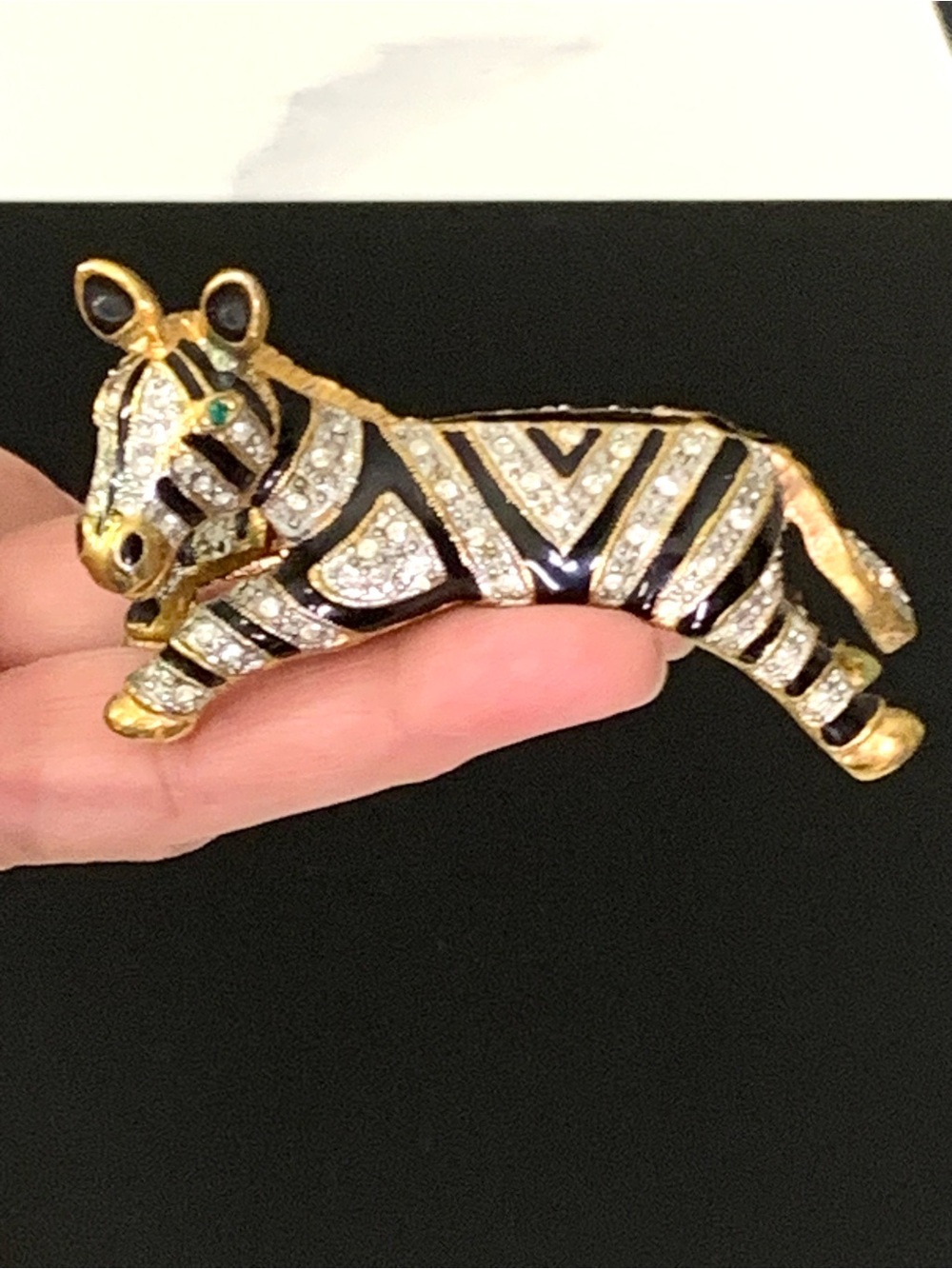 Vintage gold tone enamel rhinestone green Crystal eyes Large zebra designer Broo